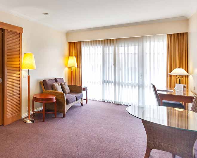 Century Inn Traralgon - Luxury Apartment